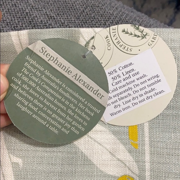 Stephanie Alexander tea towel - Picture 3 of 3